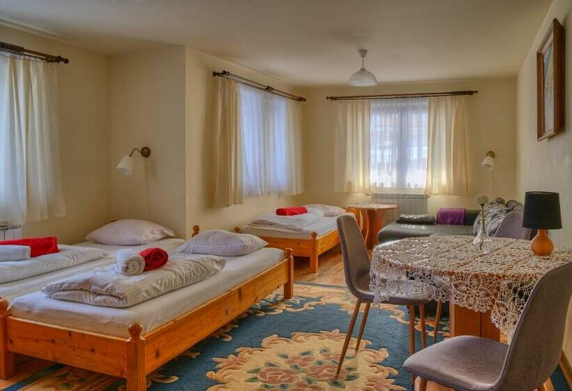 スタンダード４人部屋, Willa Ostoja