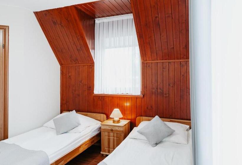 バルコニー付きスタンダードルーム, Willa Ostoja