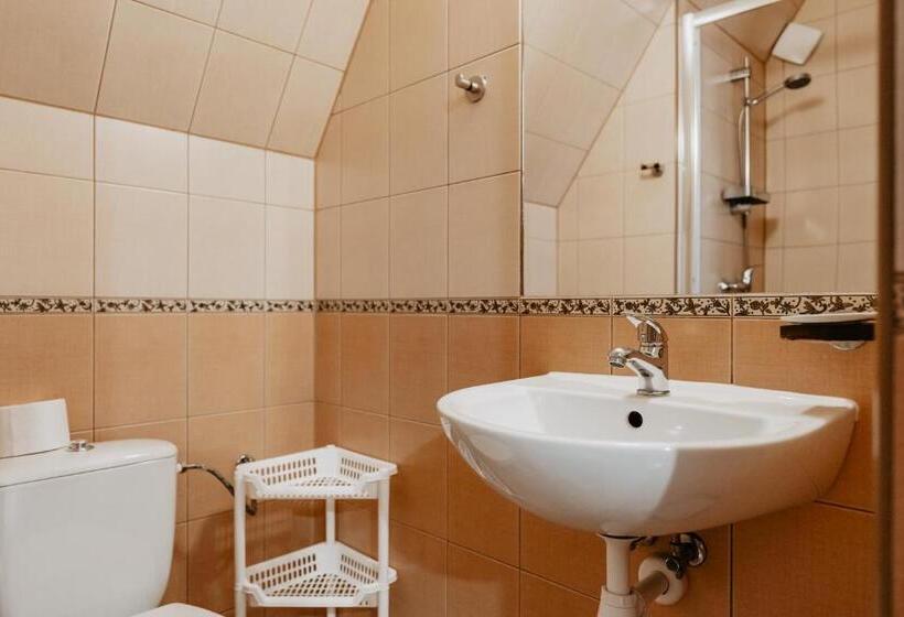 バルコニー付きスタンダードトリプルルーム, Willa Ostoja