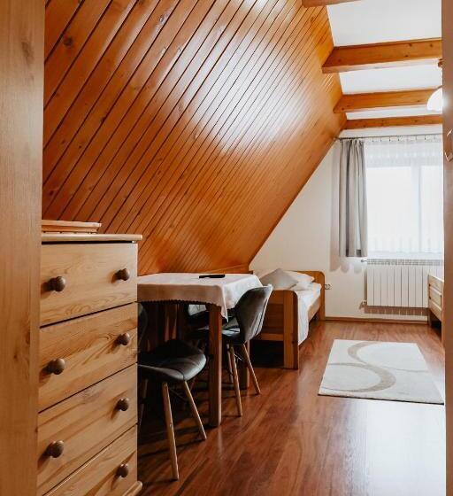 スタンダード４人部屋, Willa Ostoja