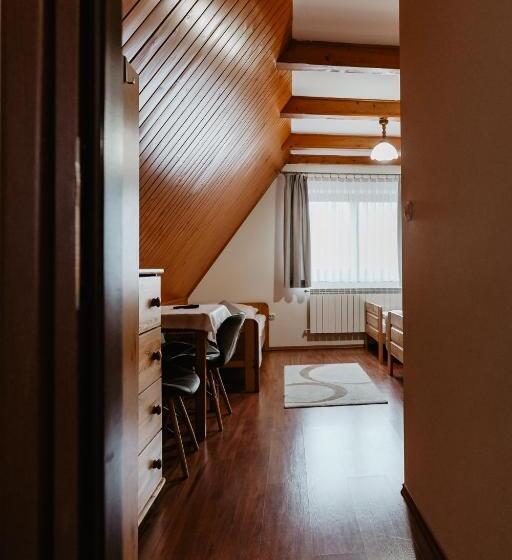 スタンダード４人部屋, Willa Ostoja