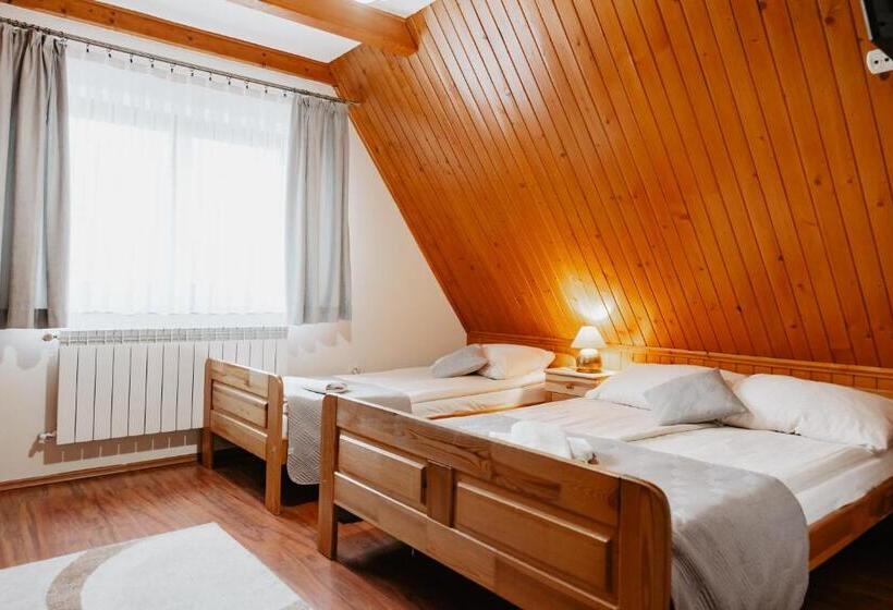 スタンダード４人部屋, Willa Ostoja