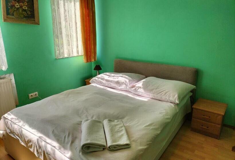 اتاق استاندارد, Gościniec U Zawierki