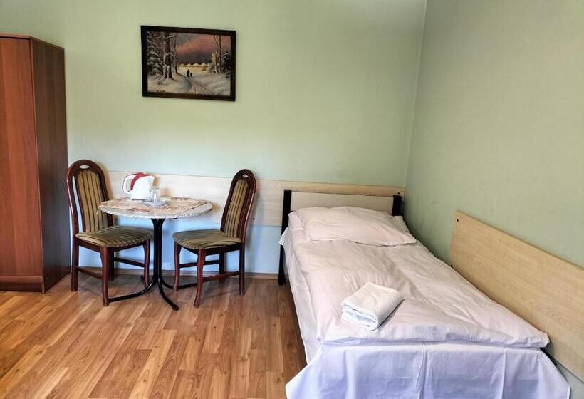 Номер Стандарт, Gościniec U Zawierki