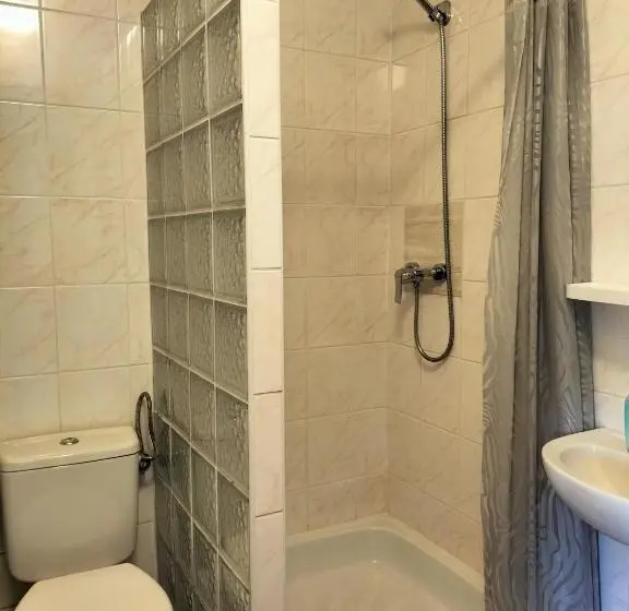 اتاق استاندارد چهار تخته, Gościniec U Zawierki