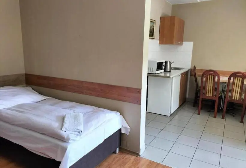 اتاق استاندارد چهار تخته, Gościniec U Zawierki