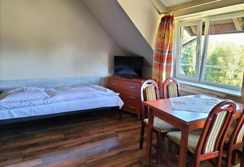 اتاق استاندارد چهار تخته, Gościniec U Zawierki