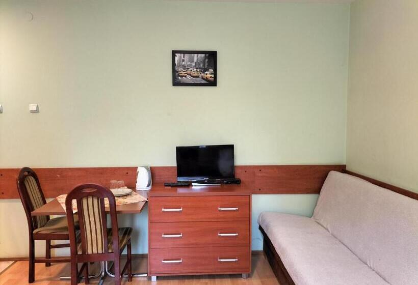 اتاق استاندارد, Gościniec U Zawierki