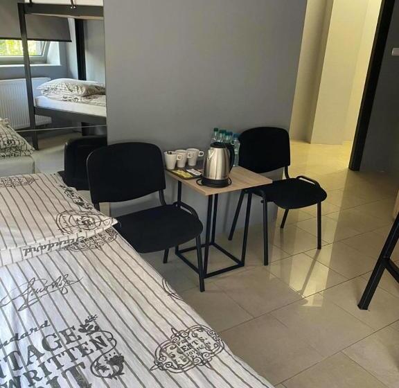 اتاق استاندارد سه نفره, Pokoje Duchówka