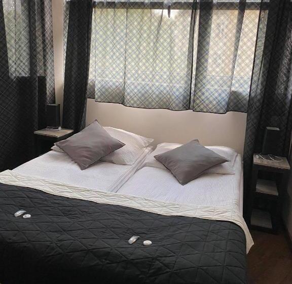 اتاق استاندارد, Pokoje Duchówka