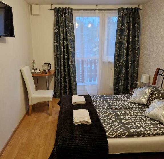 デラックスルーム, Zajazd Leśny Tuszyn