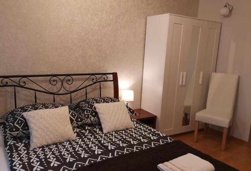 デラックスルーム, Zajazd Leśny Tuszyn