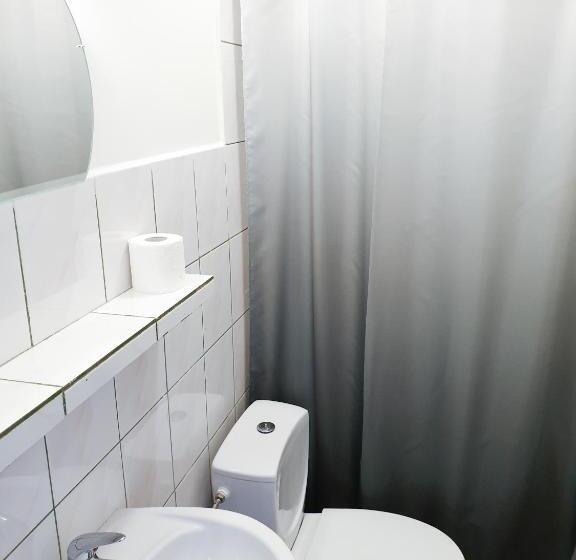 バルコニー付きスタンダードトリプルルーム, Zajazd Leśny Tuszyn