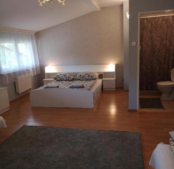 ファミリージュニアスイート, Zajazd Leśny Tuszyn