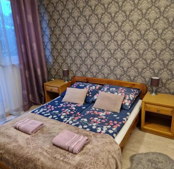 バルコニー付きスタンダードルーム, Zajazd Leśny Tuszyn