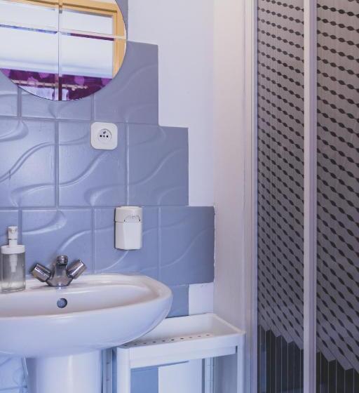 חדר סטנדרט לשלושה, Zajazd Pod Lipami