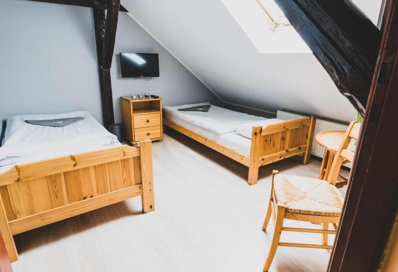 חדר סטנדרט חדר אמבטיה משותף, Zajazd Pod Lipami