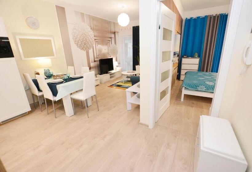 استودیوی استاندارد, Apartamenty Bałtycka6