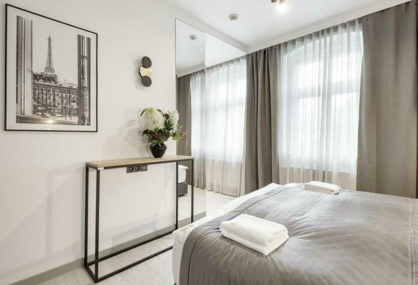 آپارتمان سوپریور 1 خوابه, Apartamenty L11, Limanowskiego