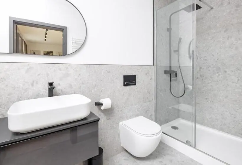 １ベッドルームのデラックスアパートメント, Apartamenty L11, Limanowskiego