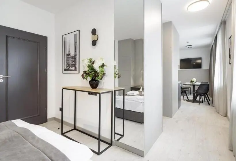２ベッドルームアパートメント, Apartamenty L11, Limanowskiego