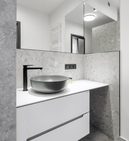 آپارتمان سوپریور 1 خوابه, Apartamenty L11, Limanowskiego