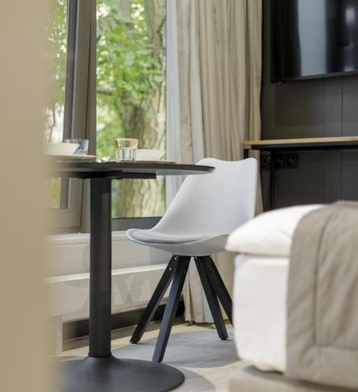 דירת חדר, Apartamenty L11, Limanowskiego