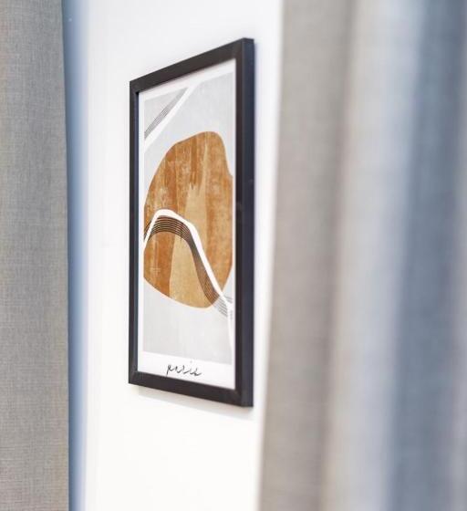 استودیوی استاندارد, Apartamenty L11, Limanowskiego