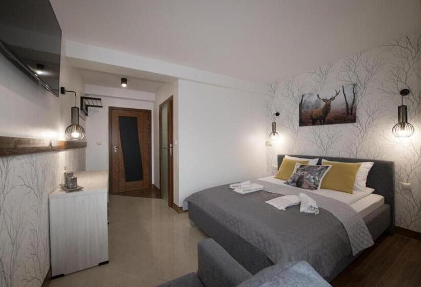 اتاق لوکس سه تخته, Biały Jeleń Z Basenem I Jacuzzi