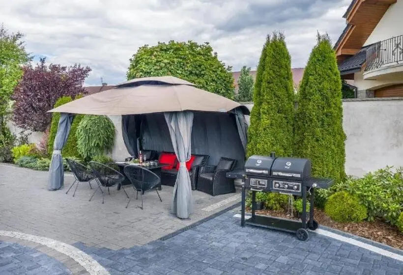 اتاق استاندارد چهار تخته, Biały Jeleń Z Basenem I Jacuzzi
