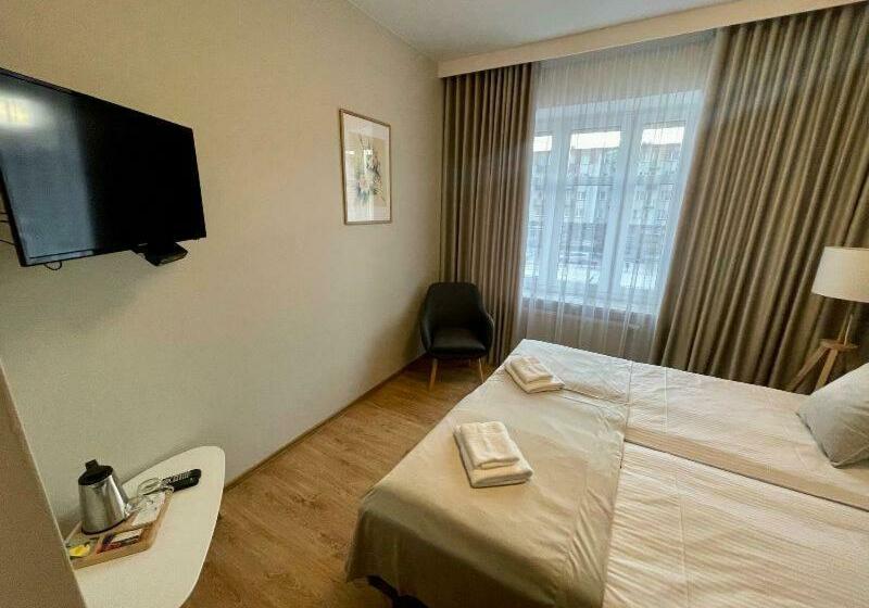 חדר סטנדרט, Kamieniczka