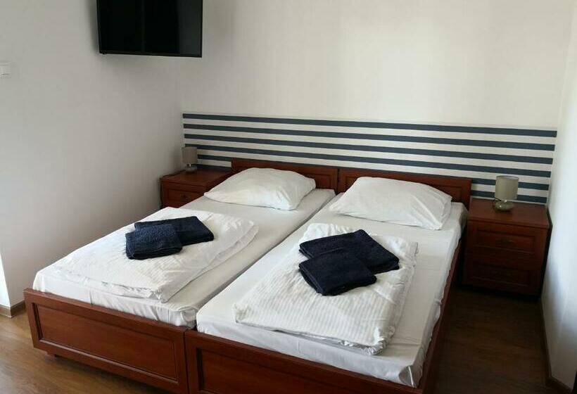 Номер Стандарт с Балконом, Villa Dolce Vita