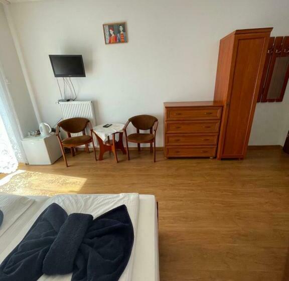 Номер Стандарт с Балконом, Villa Dolce Vita