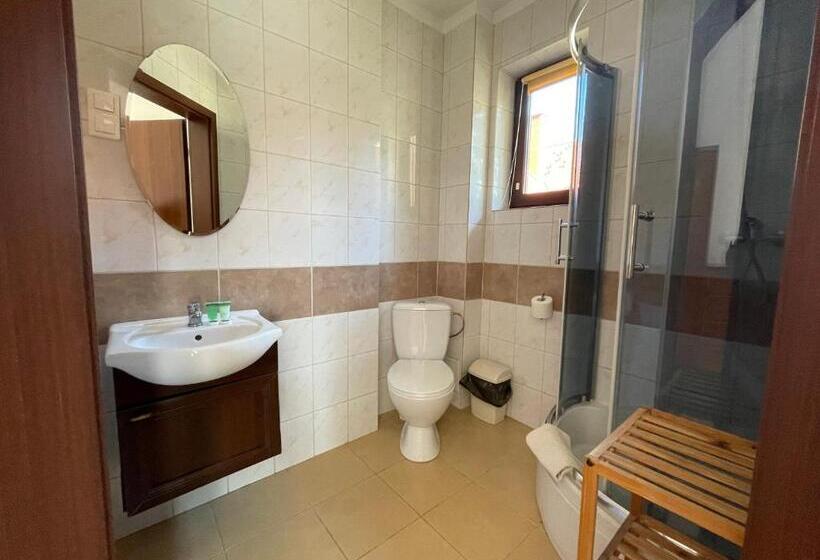 Номер Стандарт с Балконом, Villa Dolce Vita