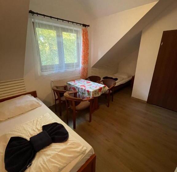 Четырехместный Номер Стандарт, Villa Dolce Vita