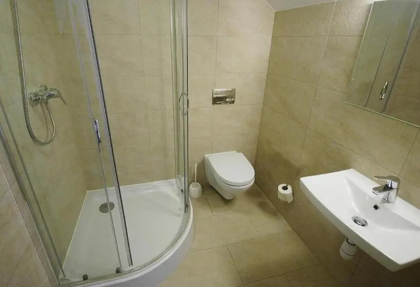１ベッドルームドゥプレックスアパートメント, Dom Na Skale   Apartamenty W Bieszczadach Nad Soliną