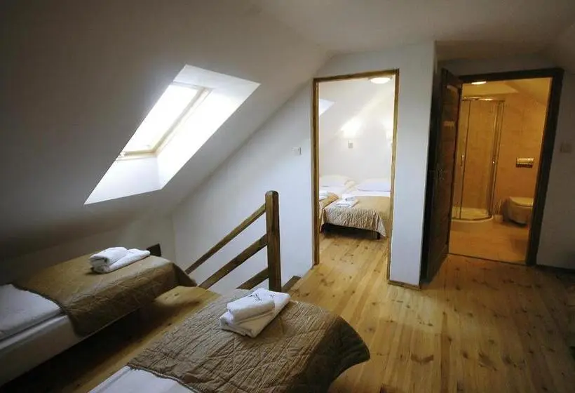 １ベッドルームドゥプレックスアパートメント, Dom Na Skale   Apartamenty W Bieszczadach Nad Soliną