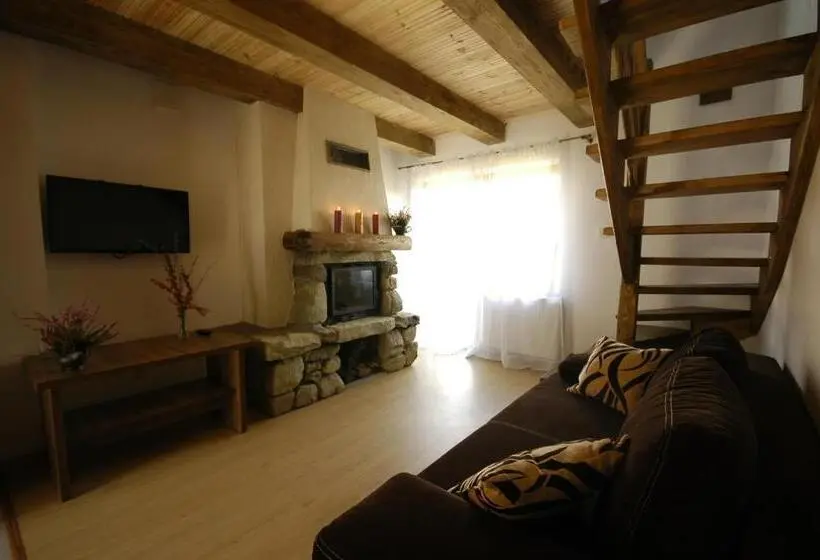 １ベッドルームドゥプレックスアパートメント, Dom Na Skale   Apartamenty W Bieszczadach Nad Soliną