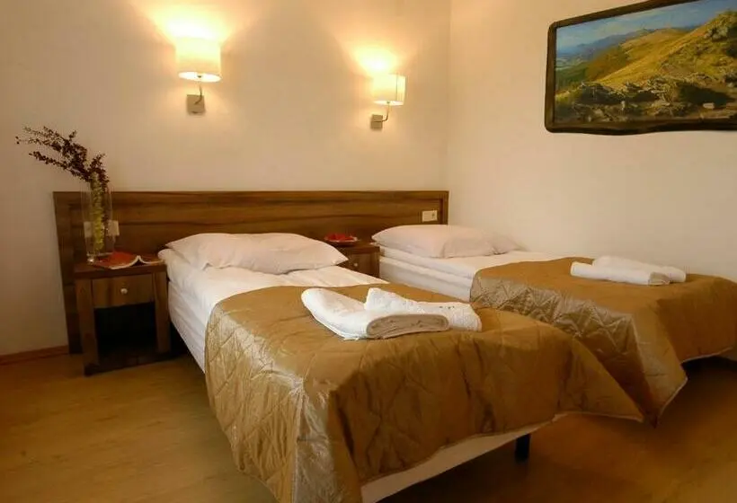 スタンダードルーム, Dom Na Skale   Apartamenty W Bieszczadach Nad Soliną