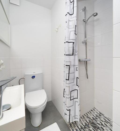 Апартаменты 1 Спальня Вид на Сад, Dobra Chata Jaśkowo