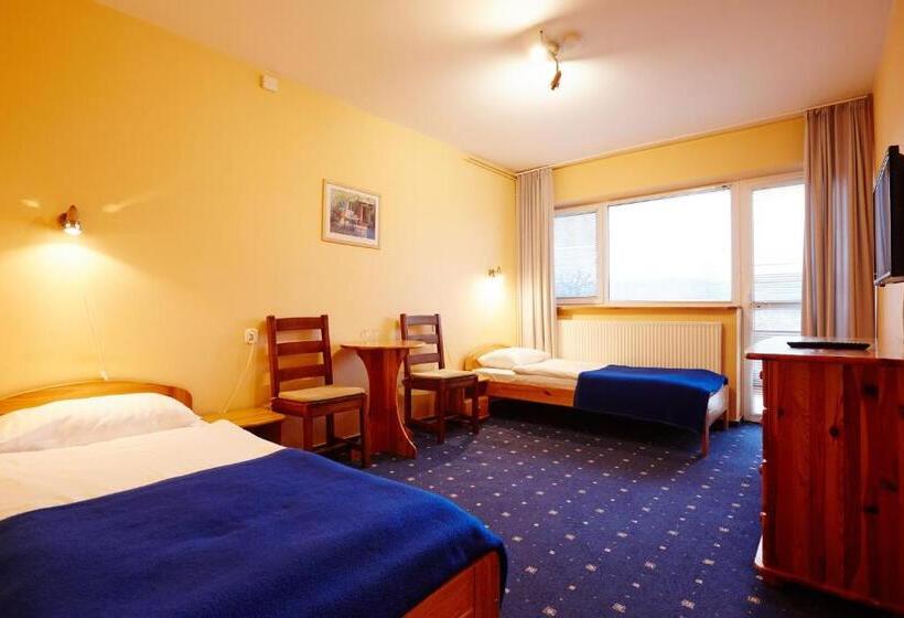 Номер Стандарт с Балконом, Ośrodek Wypoczynkowy Kozioł