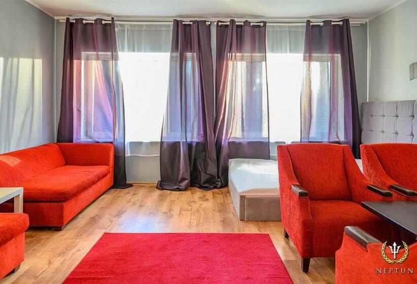 Quarto Familiar, Neptun ψ Resort