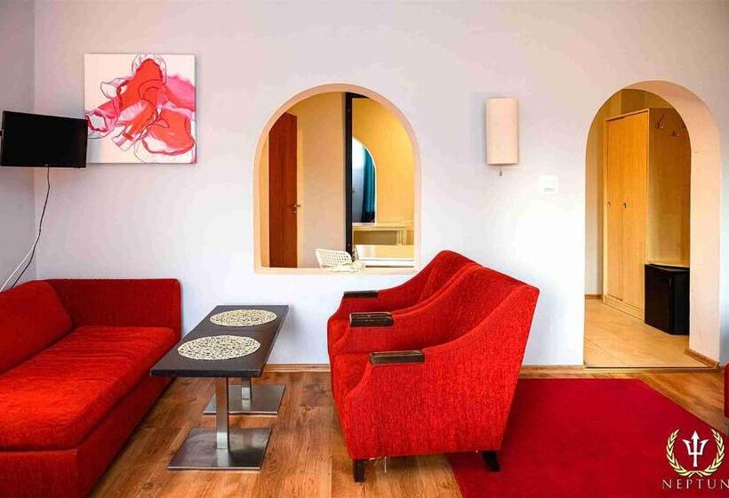 غرفة عائلية, Neptun ψ Resort