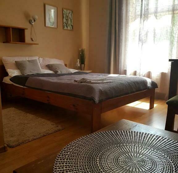 חדר סטנדרט, Zaułek