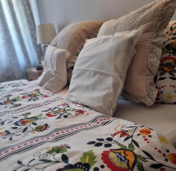 חדר סטנדרט יחיד, Zaułek