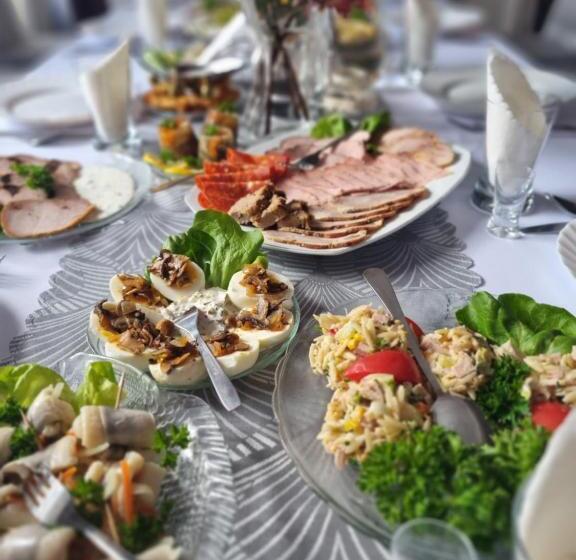 חדר סטנדרט לארבעה, Zaułek