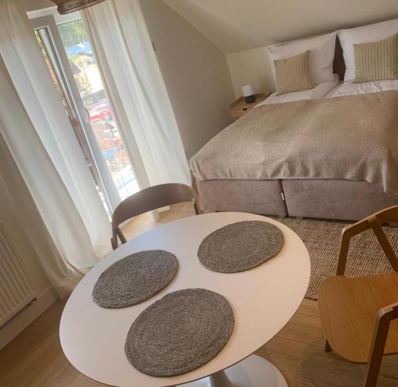 סטודיו סטנדרט עם מרפסת, Na Wczasowej