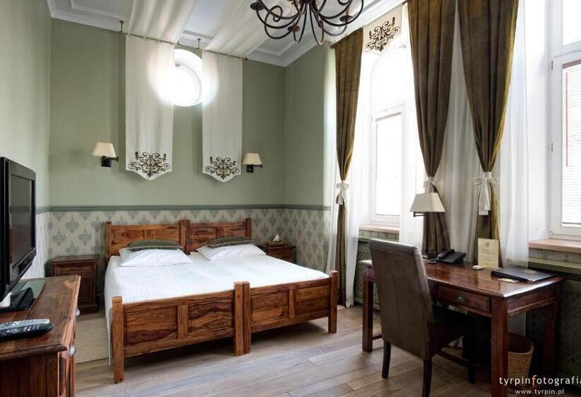 غرفة ديلوكس, Dwór Na Wolicy