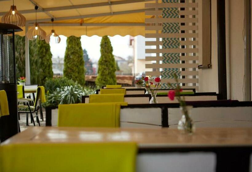 Номер Стандарт, Pokoje U Mirka