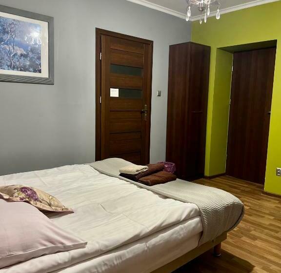 غرفة قياسية مزوَّدة بتراس, Willa Elka